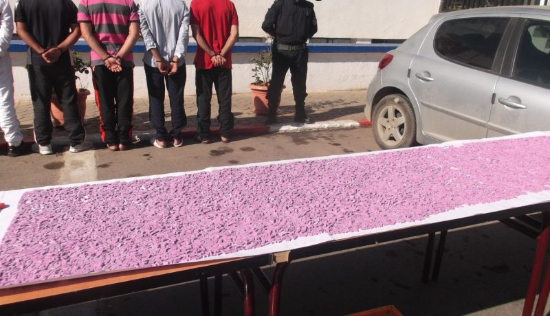 العثور على 80 حبة «صاروخ» داخل سيارة يقودها مسؤول تنظيم طلابي بجامعة باب الزوار