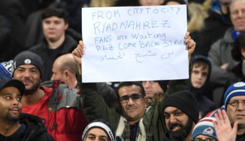 مناصر ليستر سيتي:”محرز.. من فضلك عُد بقوة”