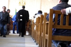 3 سنوات سجنا لشخص زور وثيقة وكالة شقيقته لتسيير مستثمرة فلاحية بتيارت