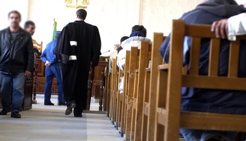 3 سنوات سجنا لشخص زور وثيقة وكالة شقيقته لتسيير مستثمرة فلاحية بتيارت