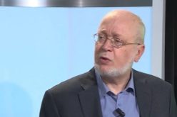 الرئيس تبون يعزي عائلة الفقيد امحمد بن رضوان