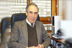 الدبلوماسي السابق محمد سحنون في ذمة الله