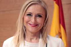 رئيسة حكومة مدريد الإقليمية تستقيل بسبب فضائح سرقة واحتيال
