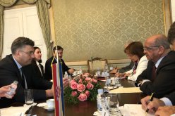 مساهل يُستقبل من قبل الوزير الأول الكرواتي بزغرب