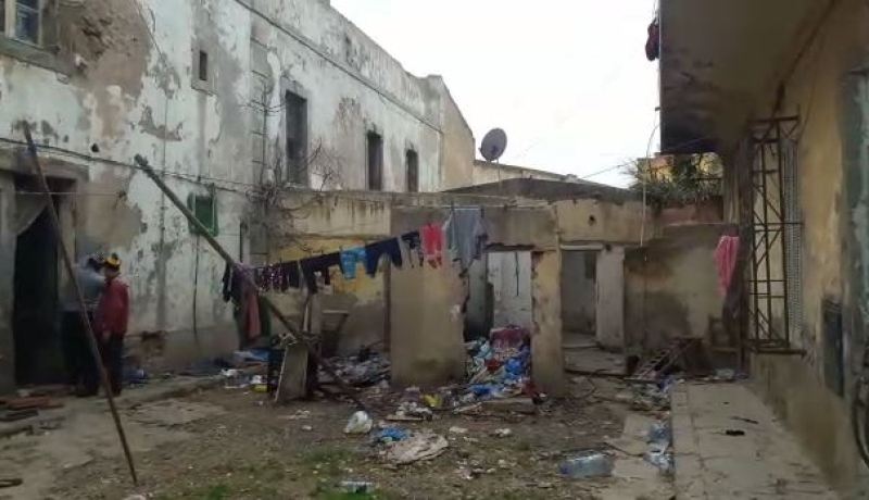 سكان “البلاطو” بمستغانم يناشدون.. “عندنا قرارات الإستفادة رحلونا”