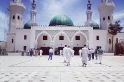 انجليزي يعتنق الاسلام في الشلف