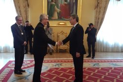 بالصور.. عبد القادر مسدوة سفيرا للجزائر في إمارة أندورا مع الإقامة في باريس