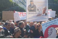 الافافاس يشارك في مسيرات الجمعة السادسة