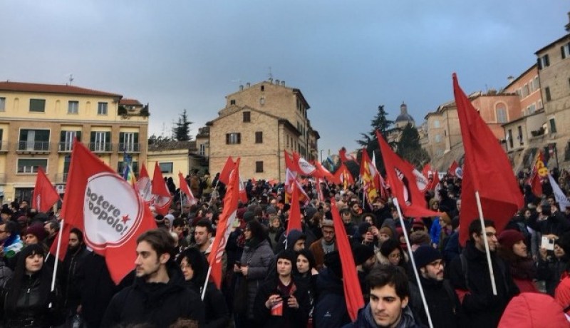 الإيطاليون يخرجون للشارع في مسيرة مناهضة للعنصرية