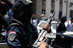 تمديد حالة الطوارئ في مصر