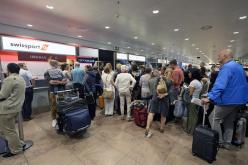 إضراب عمال الخدمات يشل مطار بروكسل الدولي