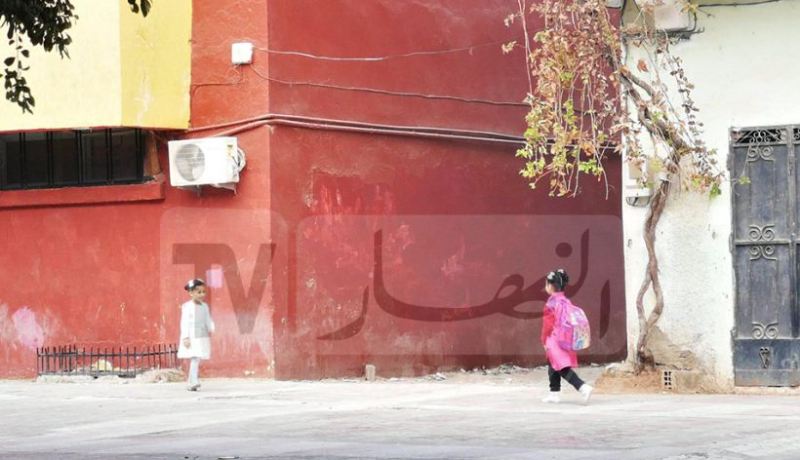 العثور على كتابات حائطية منسوبة لحملة الفكر الشيعي في معسكر