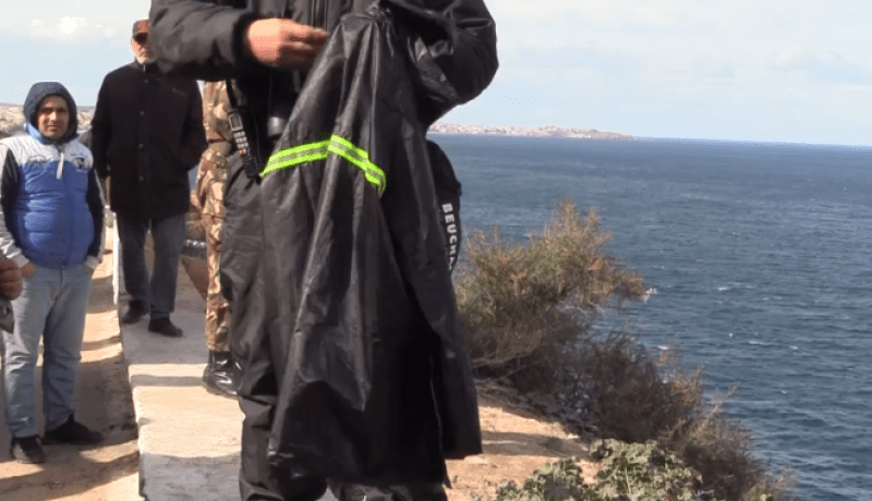 وهران.. العثور على معطف المصور الصحفي وإيقاف البحث مؤقتا