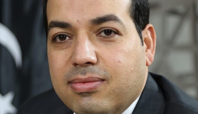 معيتيق: الجزائر دولة فاعلة في المنطقة ودورها بارز في تسوية الازمة الليبية