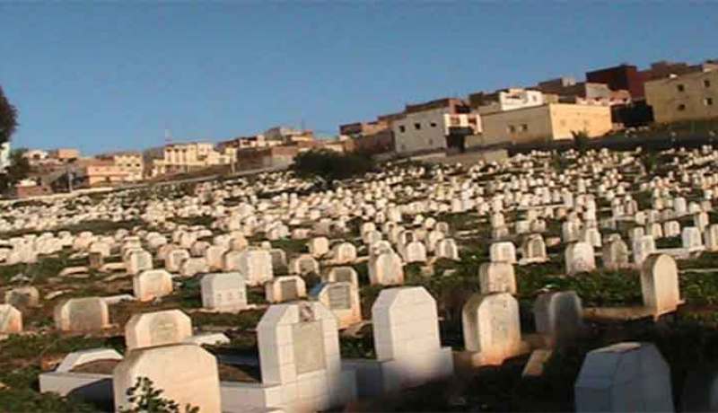 مجهولون يحرقون مقبرة الشهداء في بوسعادة بالمسيلة