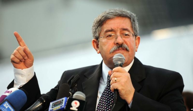 50 مليار دينار “كاش” لدفع معاشات المتقاعدين بانتظام!