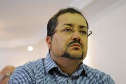 مناصرة لأويحيى: “إهتم بشؤونك الداخلية فقط”!