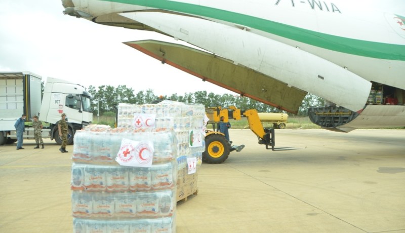 نقل الشحنة الرابعة من المساعدات الإنسانية لفائدة شعب النيجر