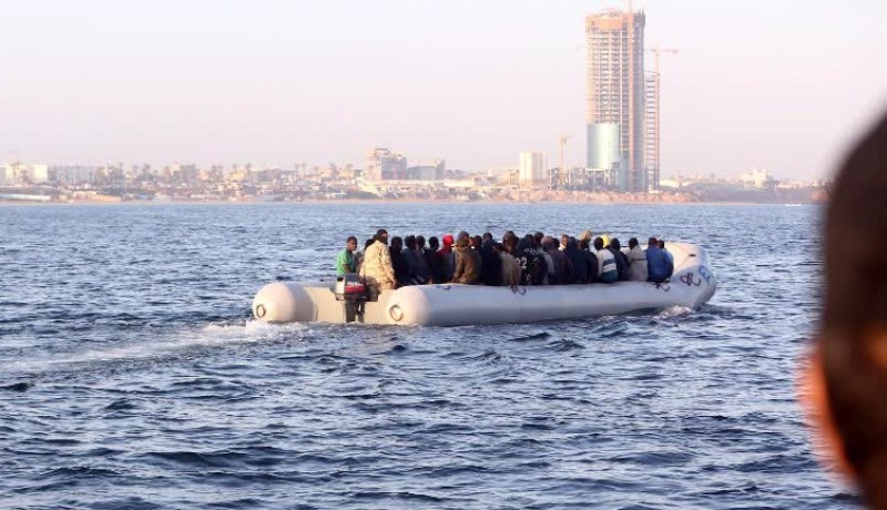 مقتل 23 مُهاجرا إثرغرق قارب في البحر المتوسط