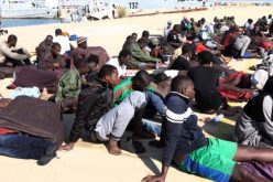 ترحيل 160 مهاجرا من ليبيا إلى مالي