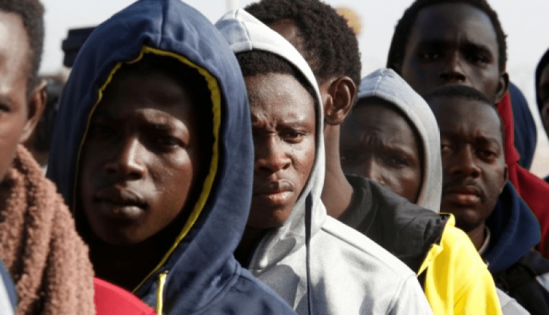 وزير الداخلية الإيطالي:”الحرڤة تفرغ إفريقيا من طبقتها الوسطى”