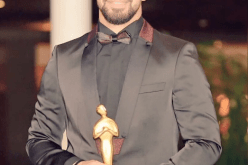 مينا عطا يفوز بجائزة أفضل مطرب صاعد في 2017