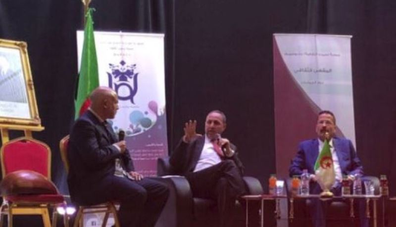 ميهوبي ضيف المقهى الثقافي في برج بوعريريج
