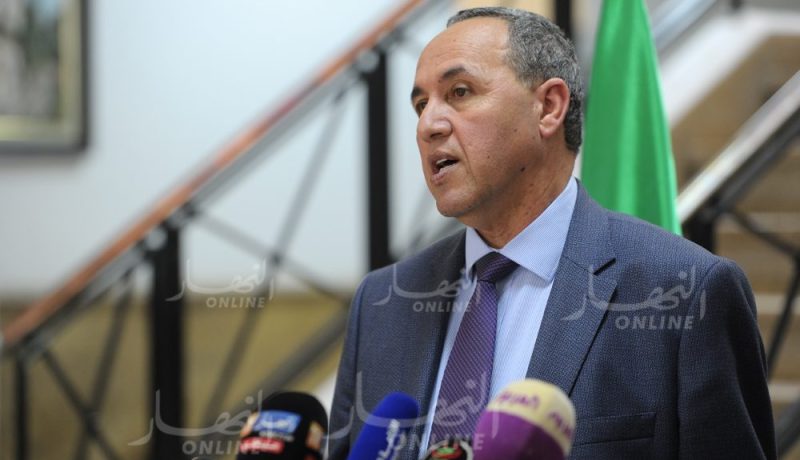 ميهوبي يعزي زهور ونيسي في وفاة زوجها أحمد جابر