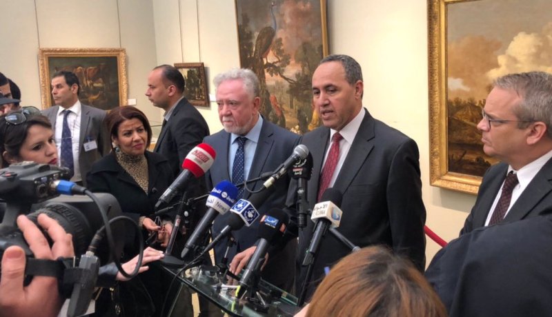 بالصور.. هذا ما فعله ميهوبي اليوم