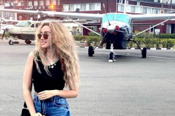 على طريقة محمد رمضان.. هنا الزاهد تثير الجدل بصورة داخل قمرة القيادة بالطائرة