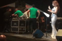 نجوى كرم تُنقذ أحد معجبيها