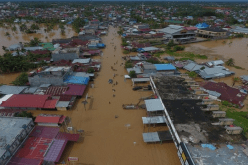 إرتفاع حصيلة فيضانات إندونيسيا إلى 31 قتيلا