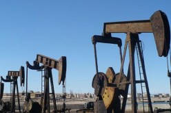 أسعار النفط تصعد دولارين وبرنت إلى 65.49 دولار للبرميل