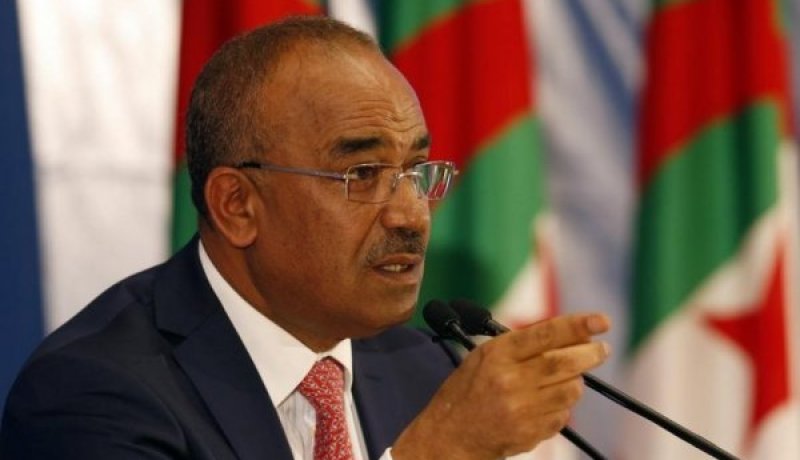 بدوي: “الجزائر آمنة …وإستقرارها خط أحمر”