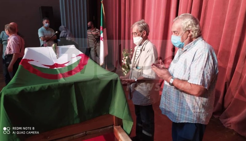 فنانون يودعون الراحلة نورية قزدرلي بكلمات مؤثرة من المسرح الوطني