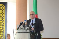 هدام والدالية يشرفان على يوم دراسي حول المقاولاتية والتنمية الاقتصادية