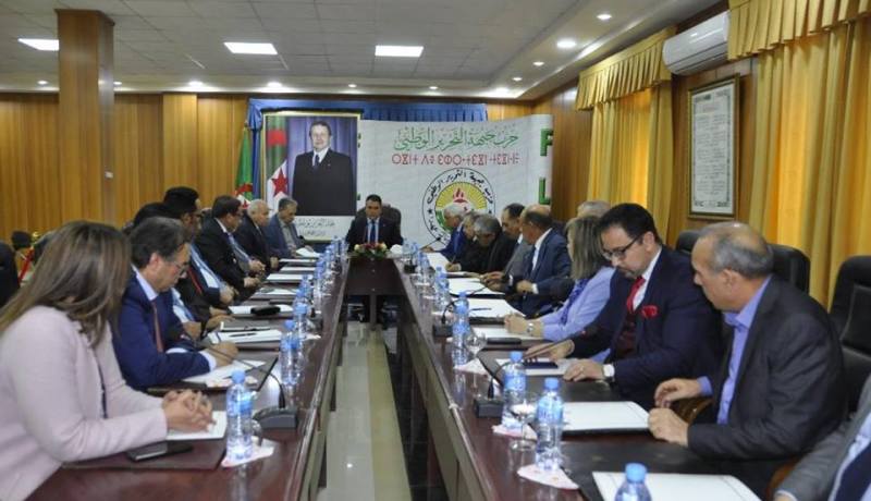 بالأسماء.. هذه هي هيئة التسيير لحزب جبهة التحرير الوطني