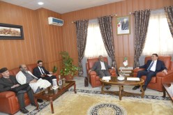 بالصور.. واجعوط يلتقي عبد الرزاق قسوم رئيس جمعية العلماء المسلمين