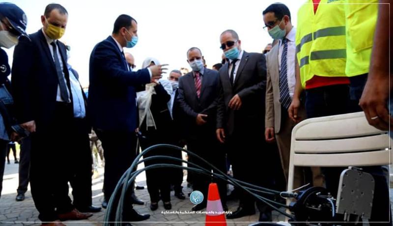 بومزار وناصري يقفان على مشروع الربط بالألياف البصرية بسيدي عبد الله