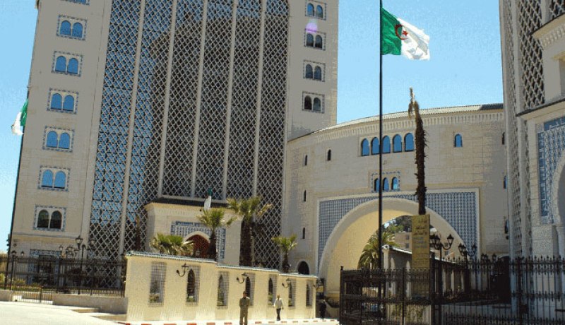 تنظيم ندوة افتراضية حول الحوار الأخضر في الجزائر