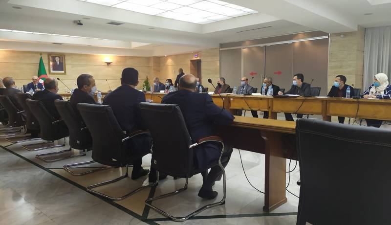 وزارة المالية: تنصيب فوج العمل المكلّف بتقرير التقييم الإقتصادي والمالي لأثار جائحة كورونا