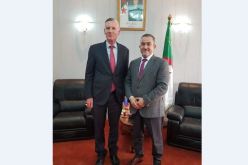 وزير الموارد المائية براقي أرزقي يستقبل سفير هولاندا بالجازئر