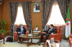 وزير التربية يلتقي مع الشركاء الإجتماعيين