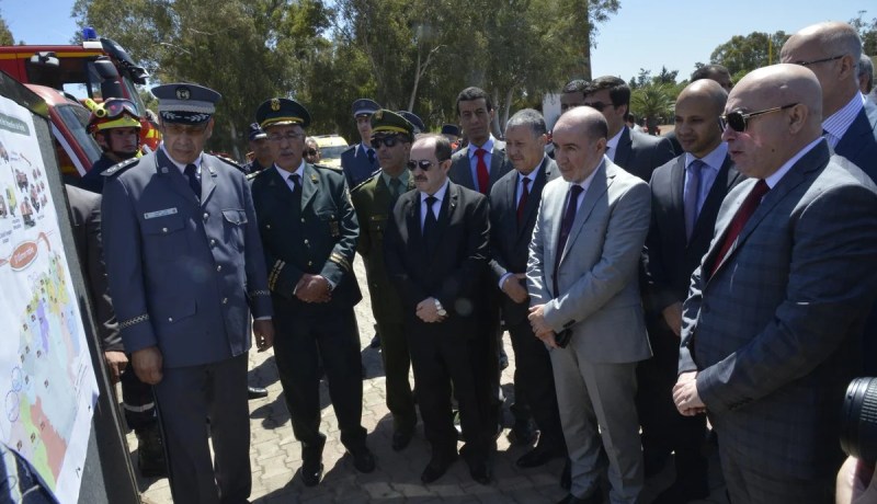 بالصور.. وزير التربية يحضر ملتقى حول مكافحة حرائق الغابات