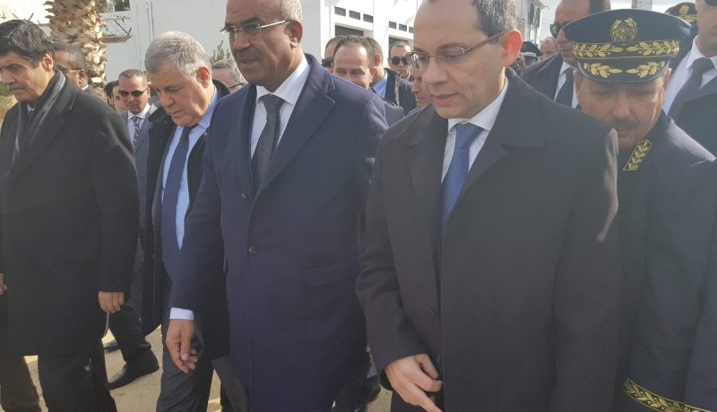 وزير الداخلية التونسي: علينا كسب معركة تنمية المناطق الحدودية التونسية-الجزائرية