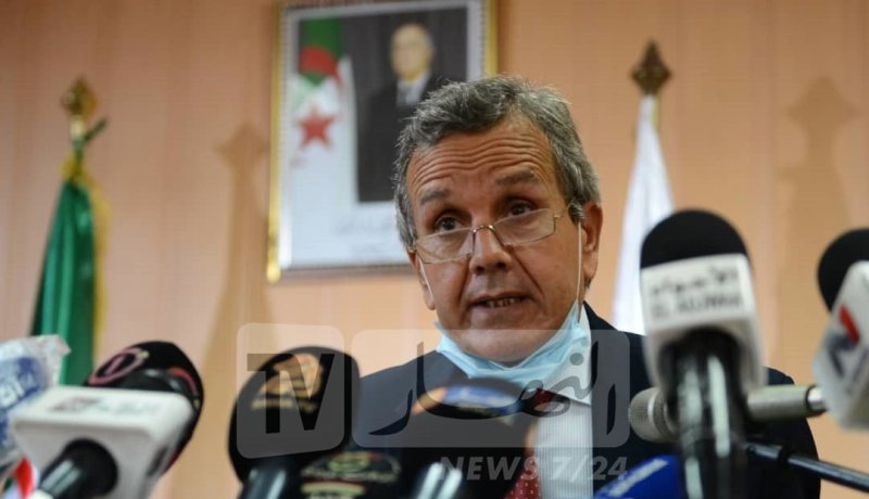 بن بوزيد: النظام الصحي في الجزائر بحاجة إلى مراجعة لتصحيح بعض الإختلالات والأخطاء