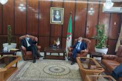 وزير الصحة يستقبل أعضاء النقابة الوطنية للممارسين الأخصائيين في الصحة العمومية