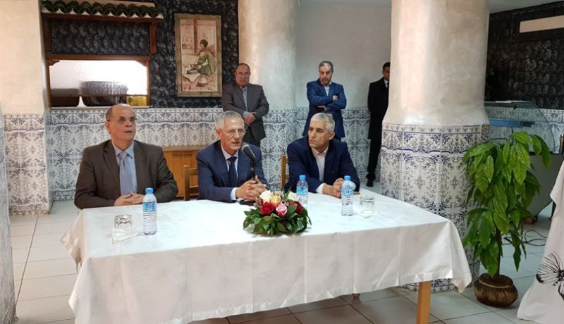 وزير الصناعة يدعو عمال القطاع لتنفيذ برنامج الرئيس من أجل اقتصاد ناجع