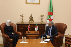 وزير العمل يستقبل سفيرة تركيا لدى الجزائر وهذا ما دار بينهما
