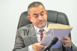 وزير الموارد المائية يترأس إجتماعا إستعجاليا لتزويد بلديات برج بوعريريج بالماء الشروب